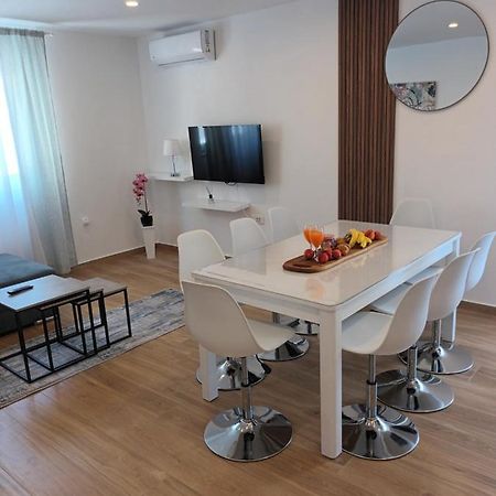 Apartmani Tolj Makarska Luaran gambar